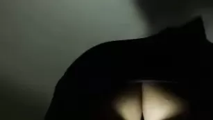 Изящная краля Evasinful2 заценила сочную попу