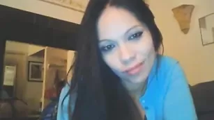 Изящная девица Sexychelsie извивается перед камерой