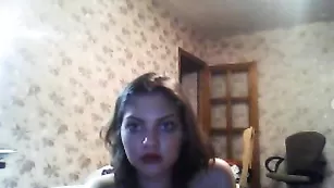 Русская потаскушка hotsexycat танцует голенькая
