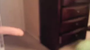 Блаженная шлюшечка Hornyfkncouple переодевается на камеру