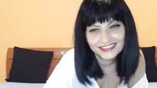 Восхитительная куколка Michellewildx страстно резвится перед вебкой