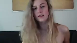 Очаровательная сука OddRosebud демонстрирует интимные места