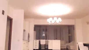 Жаркая самка Iran_persian показывает натуральные сиськи