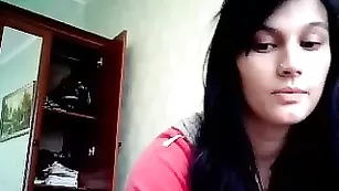 Жаркая брюнетка Katrin_kyti_hot ласкает интимные места