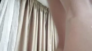 Katalinka сисястая шлюшка танцует стриптиз