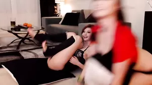 Пылкие куртизанки Birdylovesit шалят во фри чате