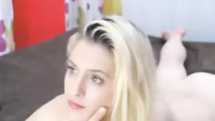 Serenasprite голая милая блонда