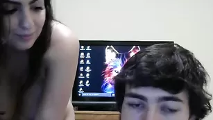 Горячая шлюшка Tacwolf сосет хуй и трахается