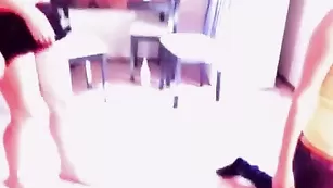 Лесбиянки roxybadgirl evochkaxxx battylee эффектно развлекаются