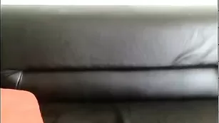 Ослепительная lovelyangel7 мастурбирует киску и кончает