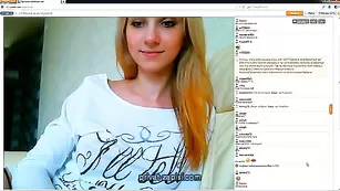 Рыженькая Lisssx раздевается во фри