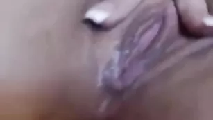 VIPkiska моется и трахает очко