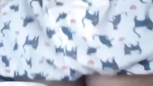 VIPkiska дрочит пизду во время ПМС