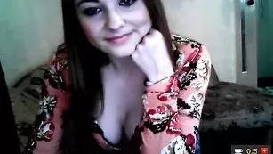 Прекрасная LetsRideDream подрабатывает стриптизершей