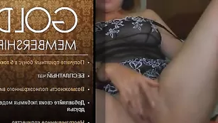 Грудастая шкура ласкает писечку moonlight4u