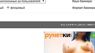 Сисястая шкура SweetLilian трахается большим дилдо