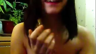 Озабоченная kisshot хочет спермы в ротик