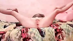 Анальные ласки с горячей крошкой