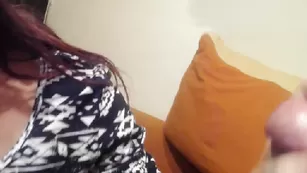 Красивая пассия Tikhomirov ебется в пизду