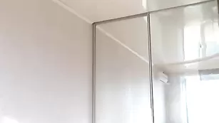 Смазливая курва Fun_gf мастурбирует секс игрушкой