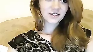 Восхитительная шлюха Annarobert обнажается во фри чате