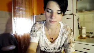 boobs.pussy малышка с мокрой киской