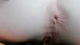 Строптивая пассия Hornyhippies показывает бритые дырки