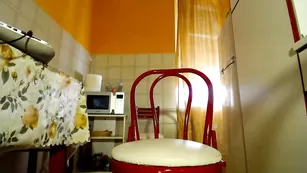 myly малышка стесняется показать пилотку