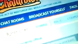 Рыженькая МИЛФ в очках Hot_milfy_mom общается во фри