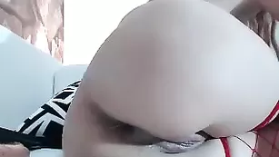 Похотливая сучка мастурбирует анус Natashaa_10