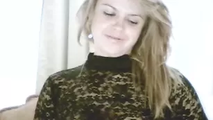 GladeesX четкая малышка с розовой пилоткой