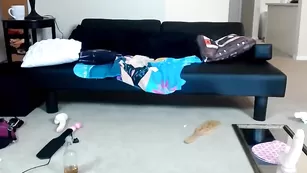 Светловолосая пассия Goldengoddessxxx ласкает пилотку