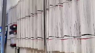 Сладкая штучка Siswet19 трахает анал дилдо