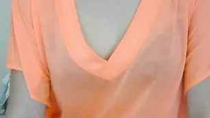 Изысканная куколка Nemeere показывает нижнее белье