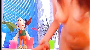 Шалунишка Playboy0000 тыкает в писю дилдо