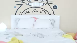 Нежная кошечка Kati3kat балуется с секс игрушками