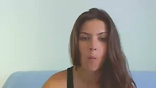 Laurabanks's стройная киска