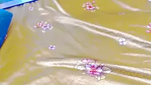 Распутная украинская тварь angelmilana соблазняет своими булочками