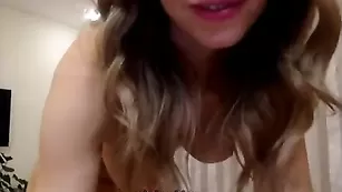 Swarowskiy нежная киску с красивой вагиной