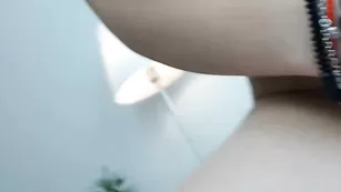 LaurenBrite наслаждается дрочкой