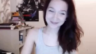 Шальная сука Superwhore раздевается на камеру