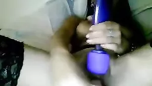 purepasion69 эффектная брюнетка показывает прелести