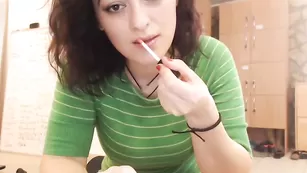 musicmelody симпатяжка крутит попкой