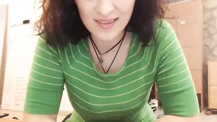 musicmelody симпатяжка крутит попкой