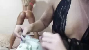 Hotkitty4u загорелые лесбиянки