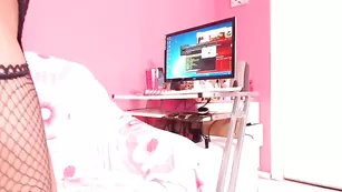 PinkAndre сочная киска и большие сиськи