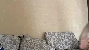 SCARLETT20 рвет свою нежную киску