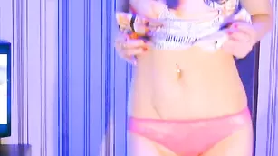 DETKAX стройная детка со сладкой попкой