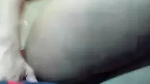 Совершенная бабища hotgirl4u прекрасно расслабляется на камеру