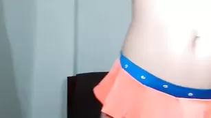 Потрясающая детка  классной талией littlesonia сводит с ума своими прелестями